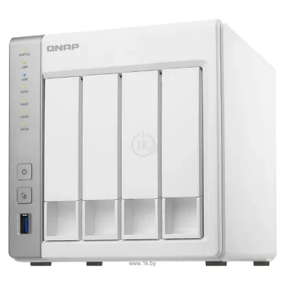 QNAP D4